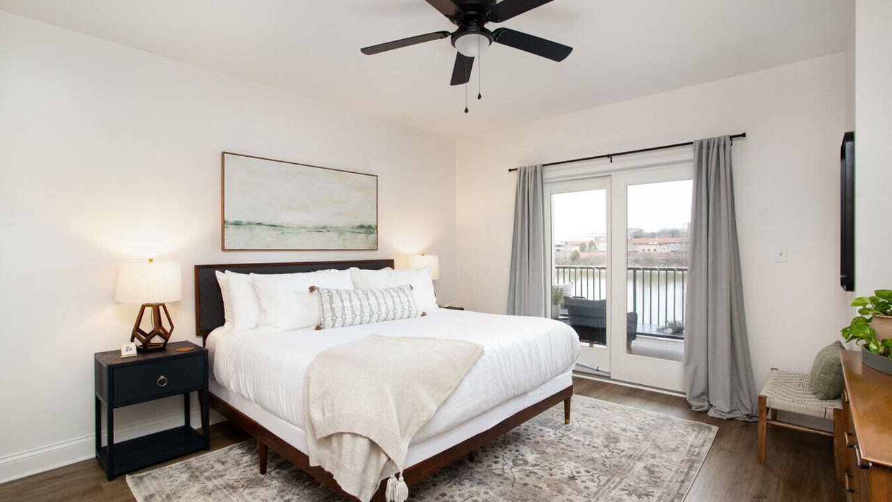 Photo of Bedroom in Knoxville