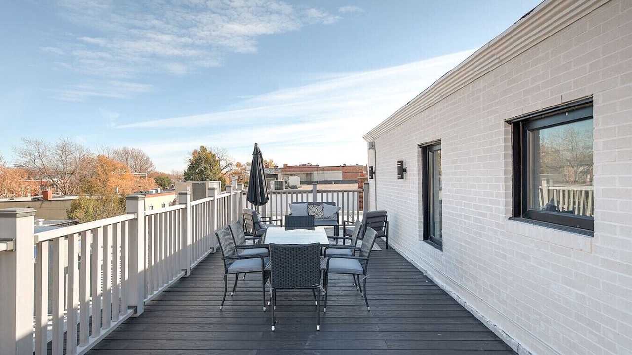 Photo of Outdoor in La Petite-Patrie
