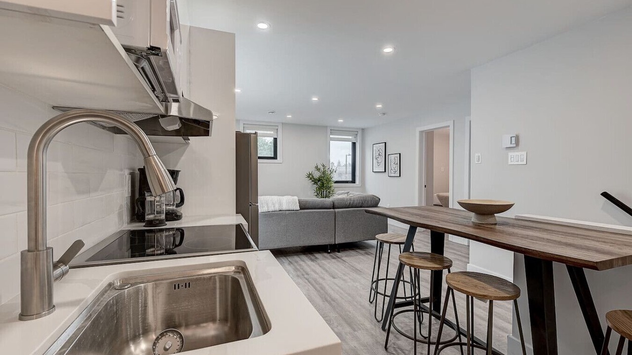 Photo of Kitchen in La Petite-Patrie