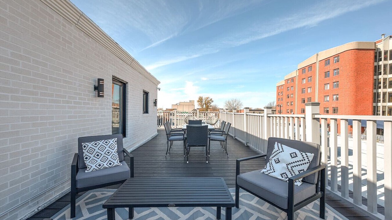Photo of Outdoor in La Petite-Patrie