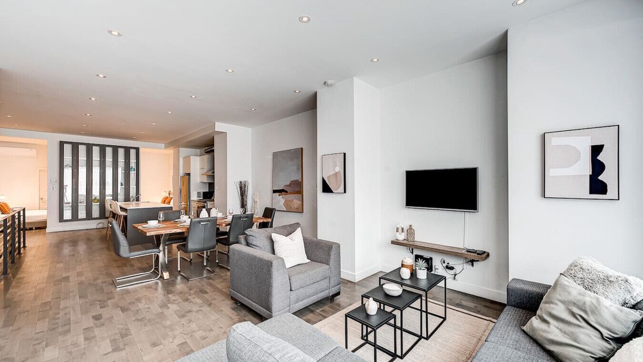 Photo of Livingroom in Plateau Mont Royal