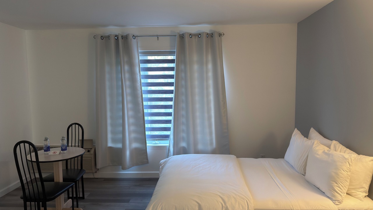 Photo of Bedroom in Saint Come