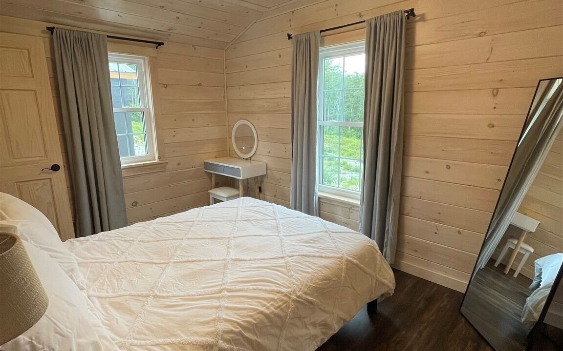 Photo of Bedroom in North Sebago