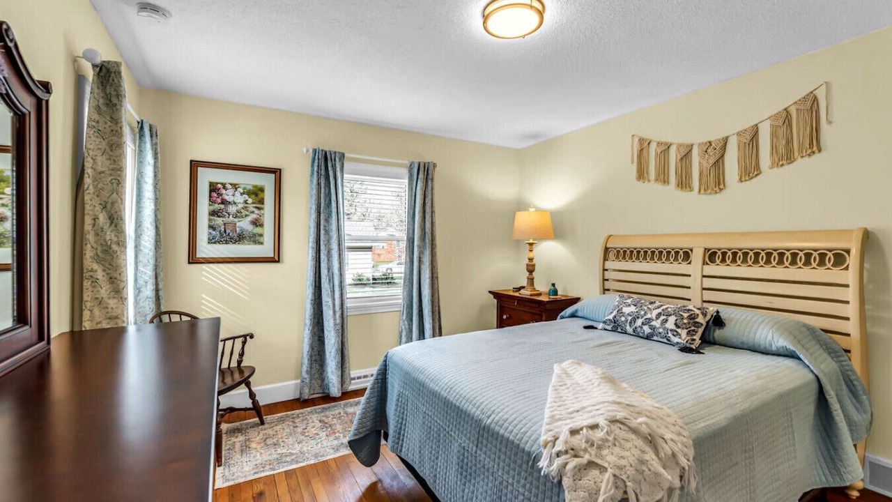 Photo of Bedroom in Greensboro
