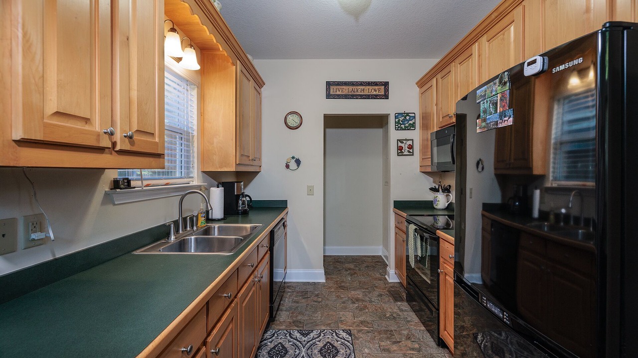 Photo of Kitchen in Cherokee
