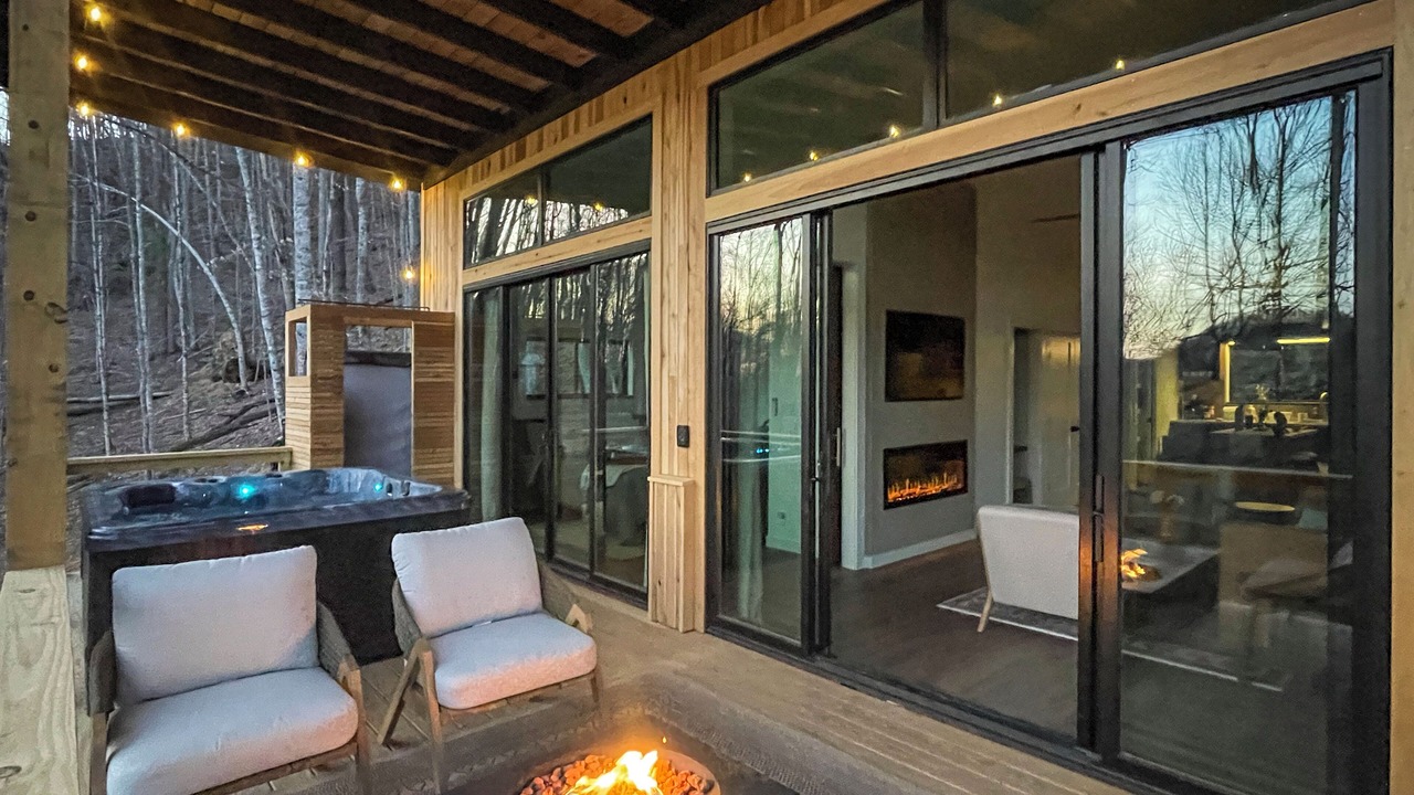 Photo of Patio Balcony in Mars Hill