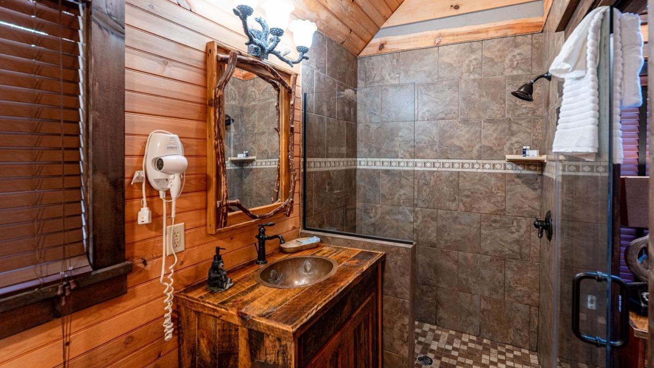 Photo of Bathroom in Topton