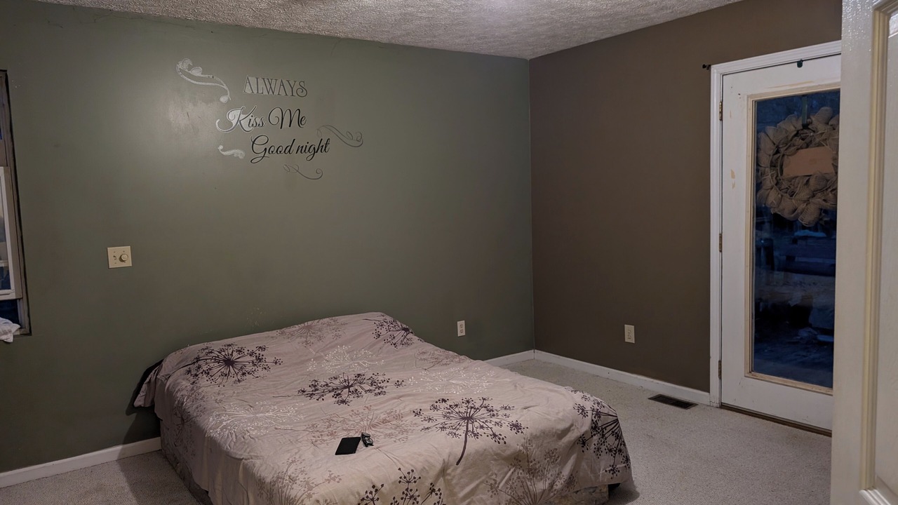 Photo of Bedroom in Dewy Rose