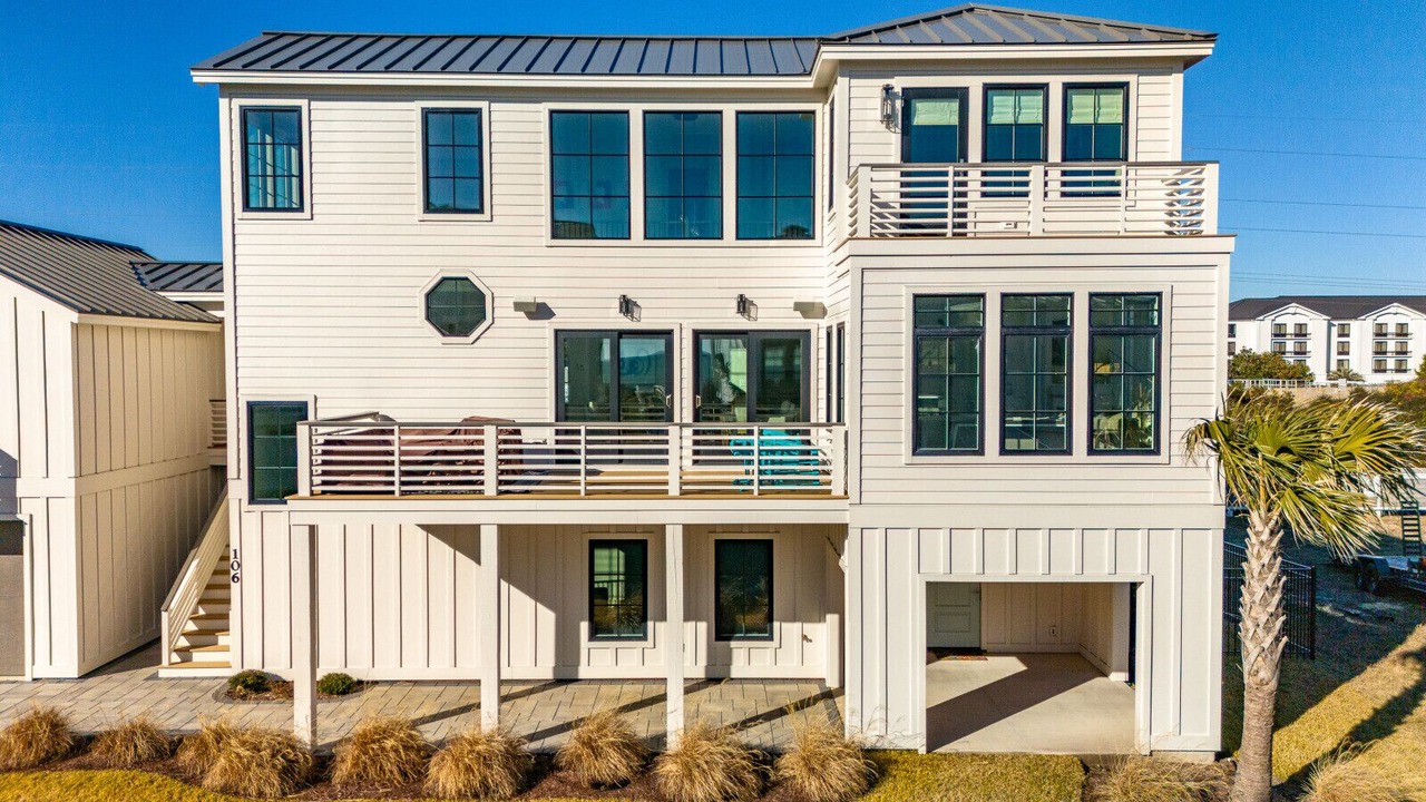 Photo of Outdoor in Pine Knoll Shores
