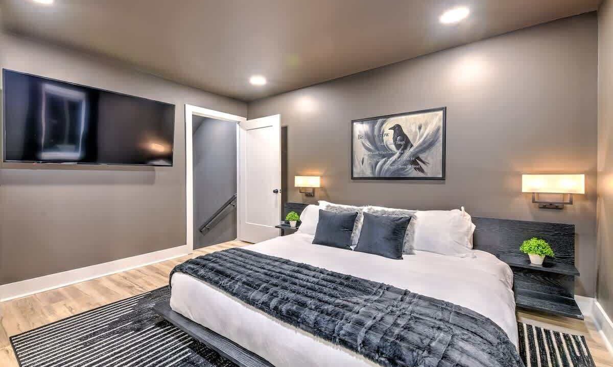 Photo of Bedroom in Katie Hill Neighborhood