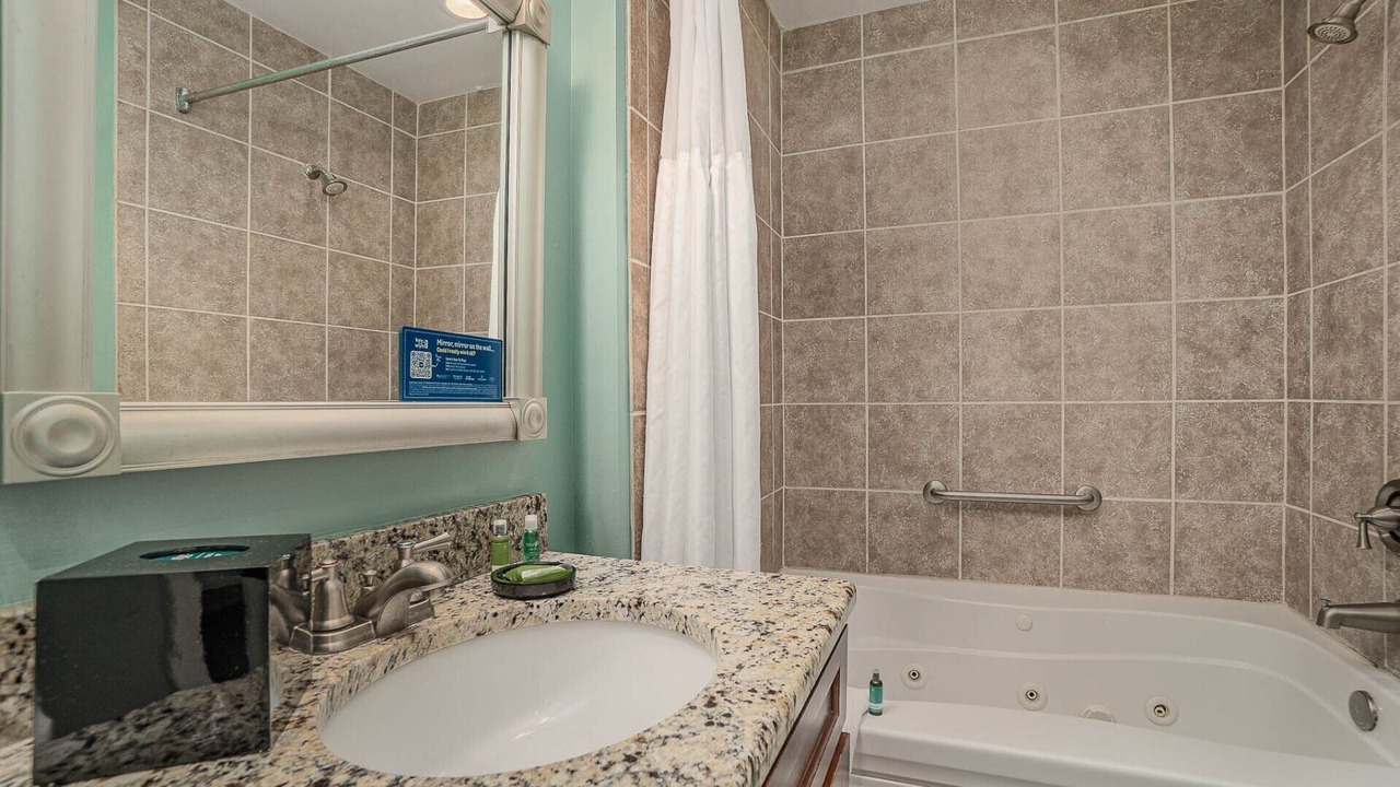Photo of Bathroom in Cherry Grove Beach