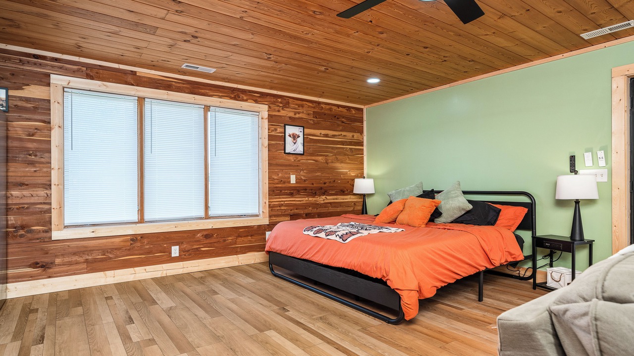 Photo of Bedroom in Crossville