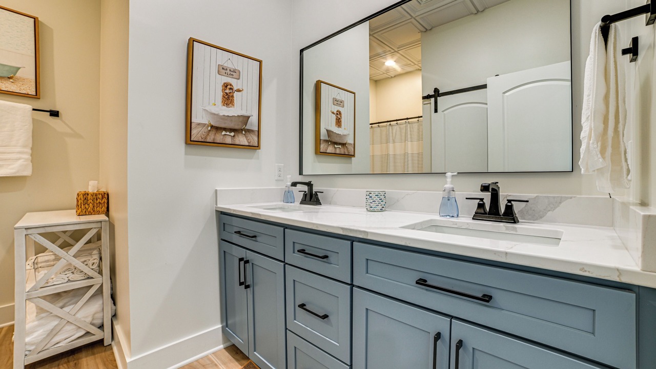 Photo of Bathroom in Grand Rivers