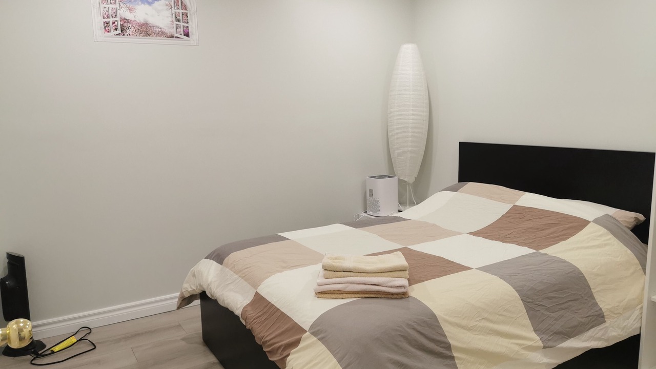 Photo of Bedroom in Hurontario