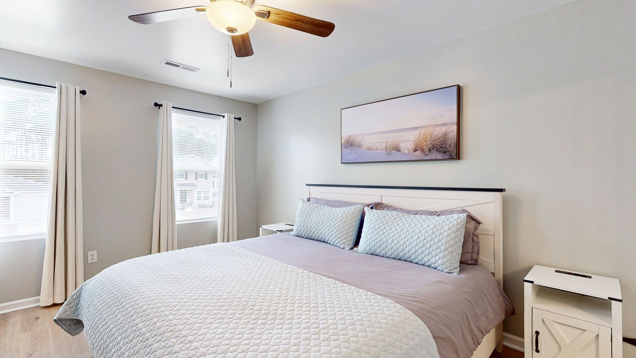 Photo of Bedroom in Sunset Beach