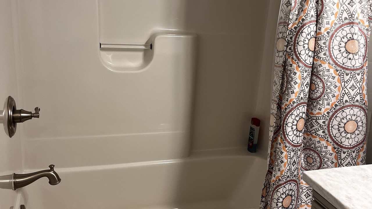 Photo of Bathroom in Lydia