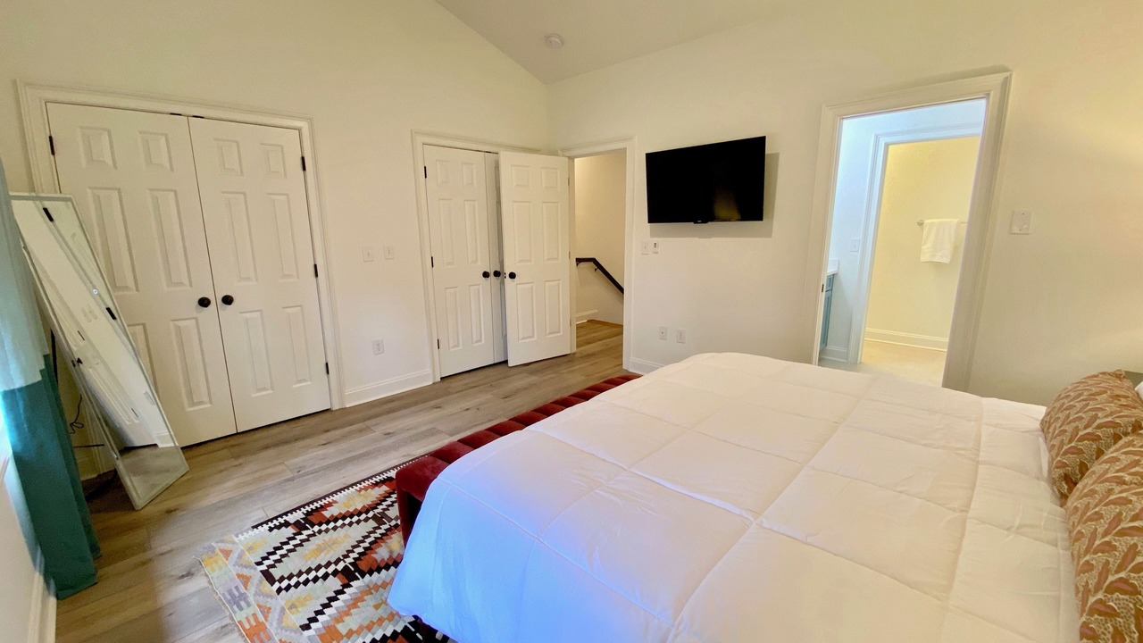 Photo of Bedroom in Greenville Downtown