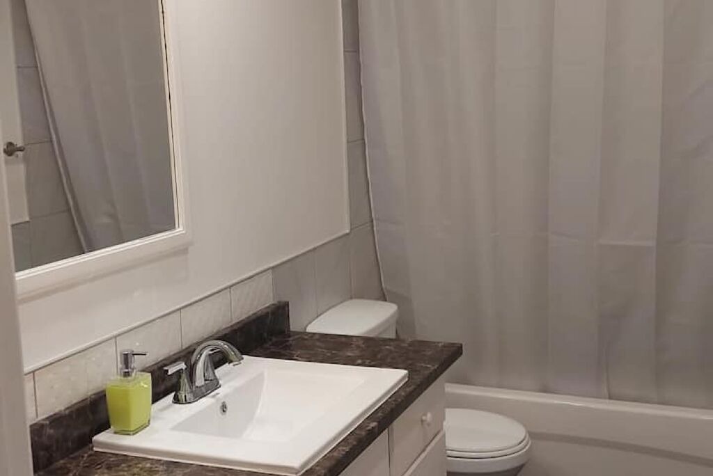 Photo of Bathroom in Cap de la Madeleine