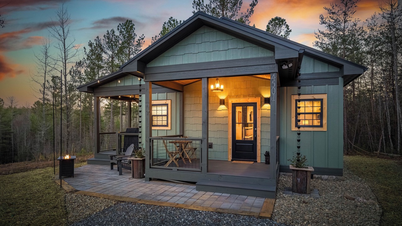 Photo of Outdoor in Morganton