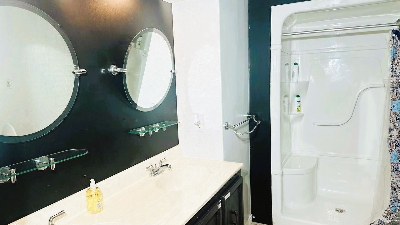 Photo of Bathroom in North Central Edmonton