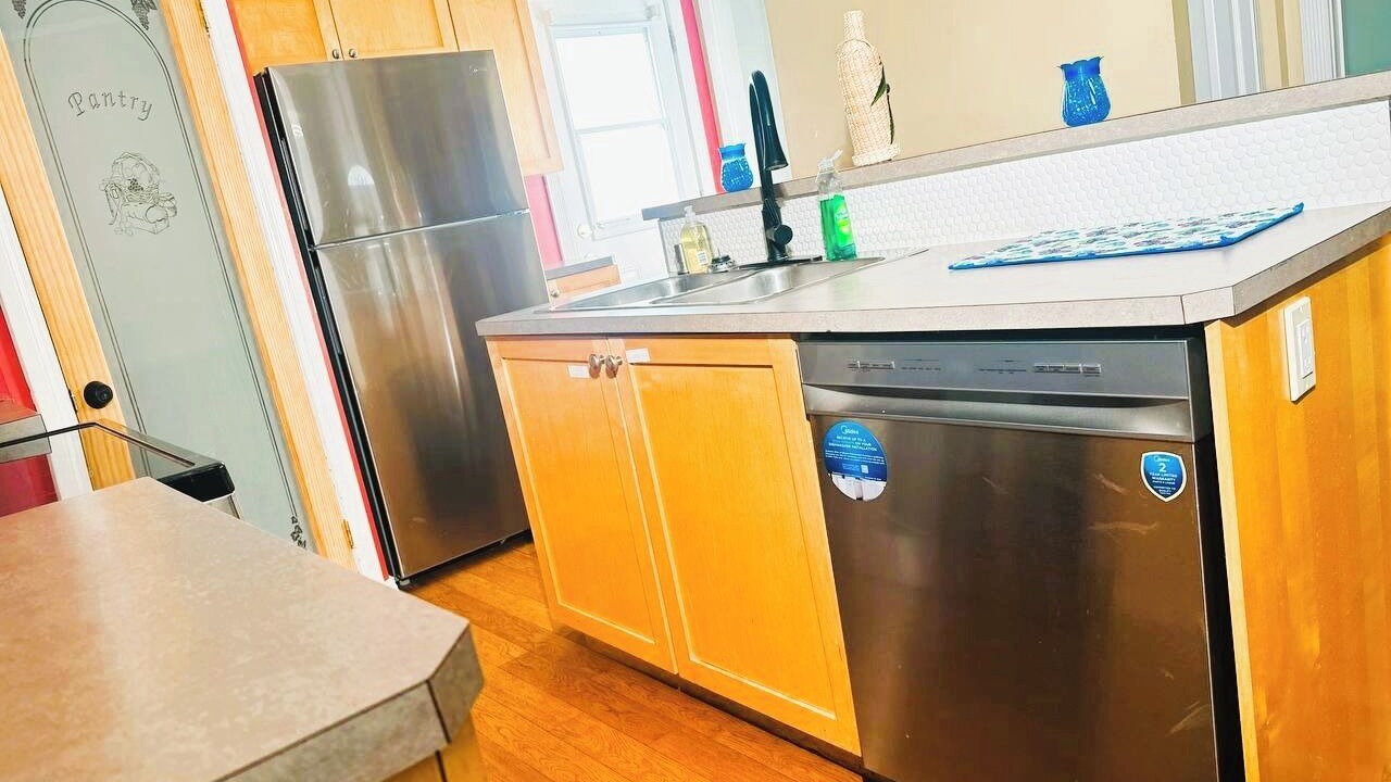 Photo of Kitchen in North Central Edmonton