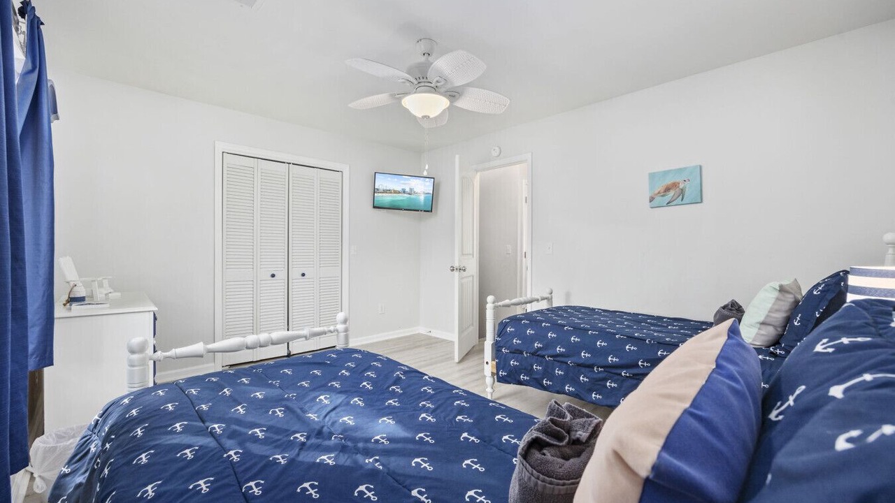Photo of Bedroom in Windy Hill