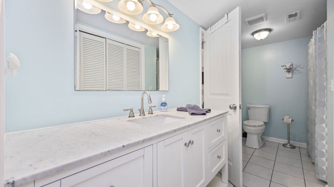 Photo of Bathroom in Windy Hill