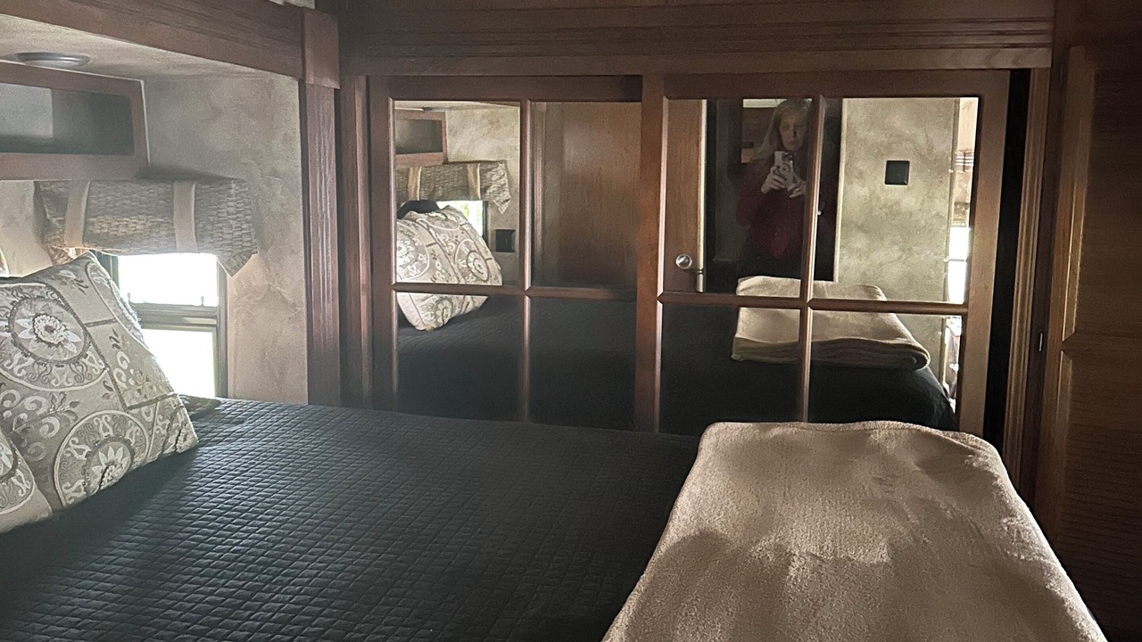 Photo of Bedroom in Fair Play