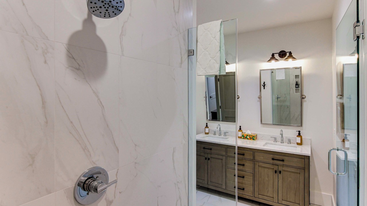 Photo of Bathroom in Glenville