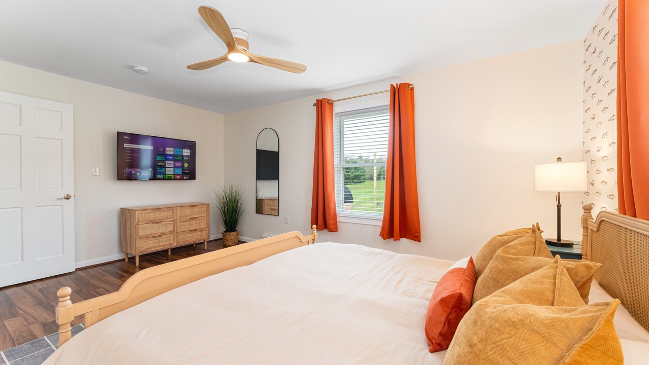 Photo of Bedroom in Lamoine