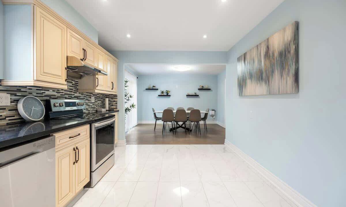 Photo of Kitchen in L'Amoreaux