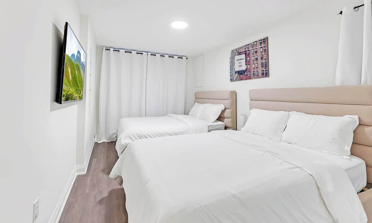 Photo of Bedroom in Willowdale