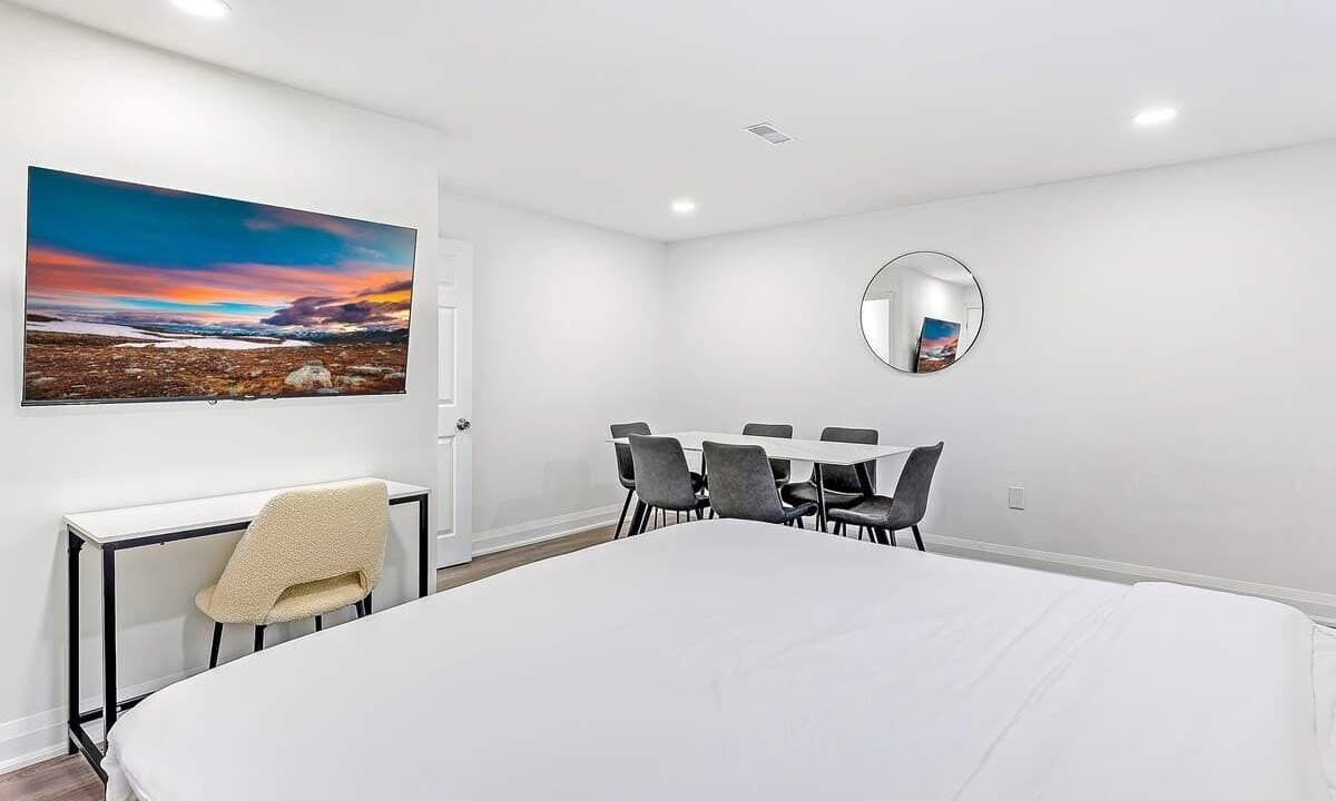 Photo of Bedroom in Willowdale