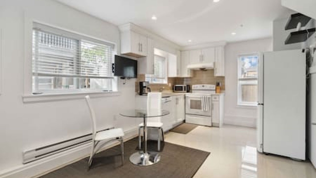 Photo of Kitchen in East Side
