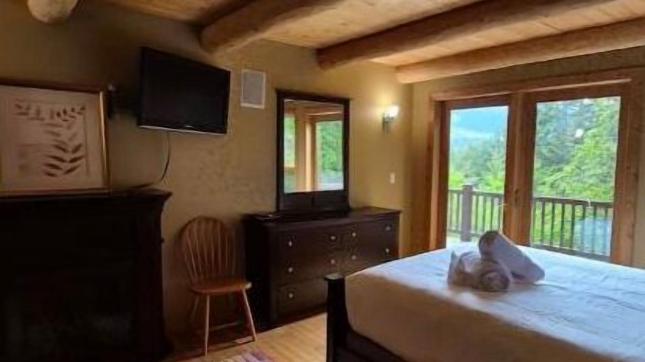 Photo of Bedroom in Golden