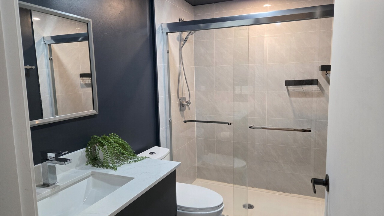 Photo of Bathroom in Canyon Heights