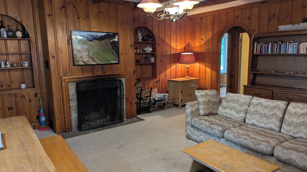 Photo of Livingroom in Ivry-sur-le-Lac