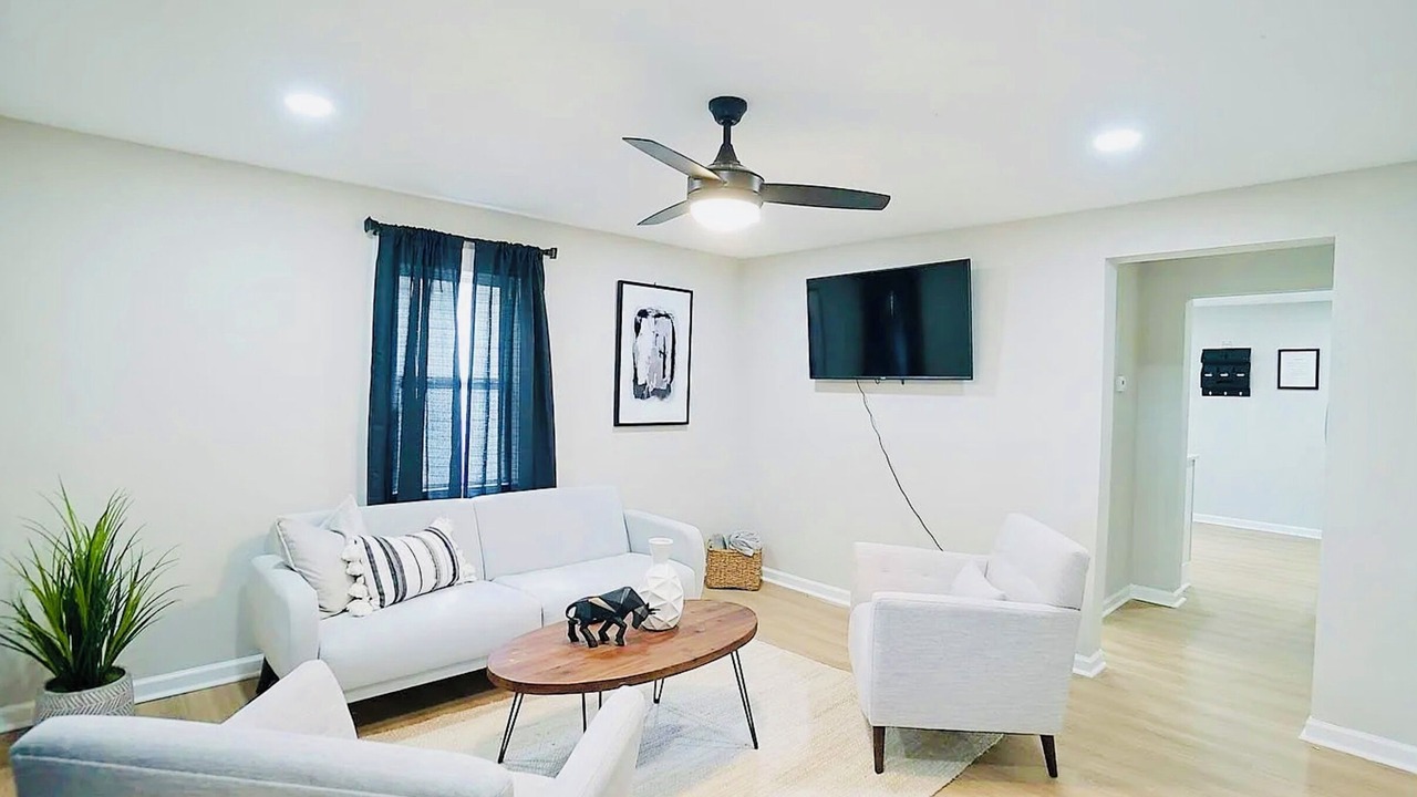 Photo of Livingroom in East Durham