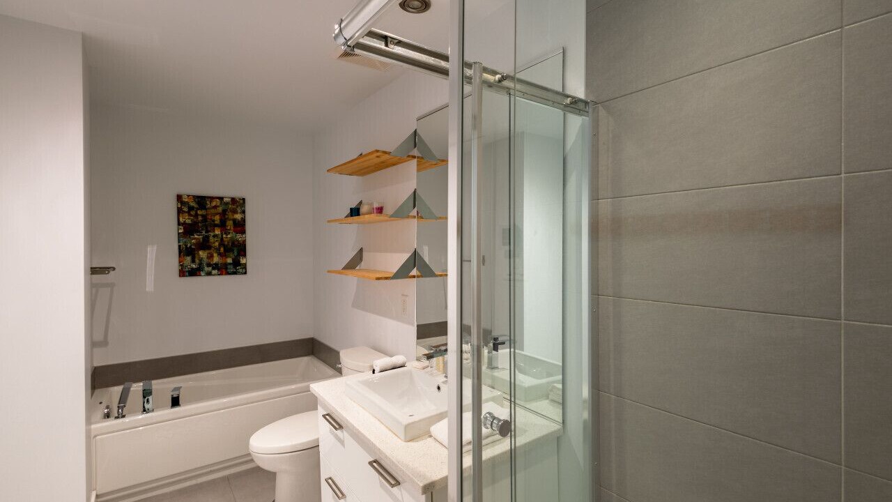 Photo of Bathroom in Saint-Jean-Baptiste