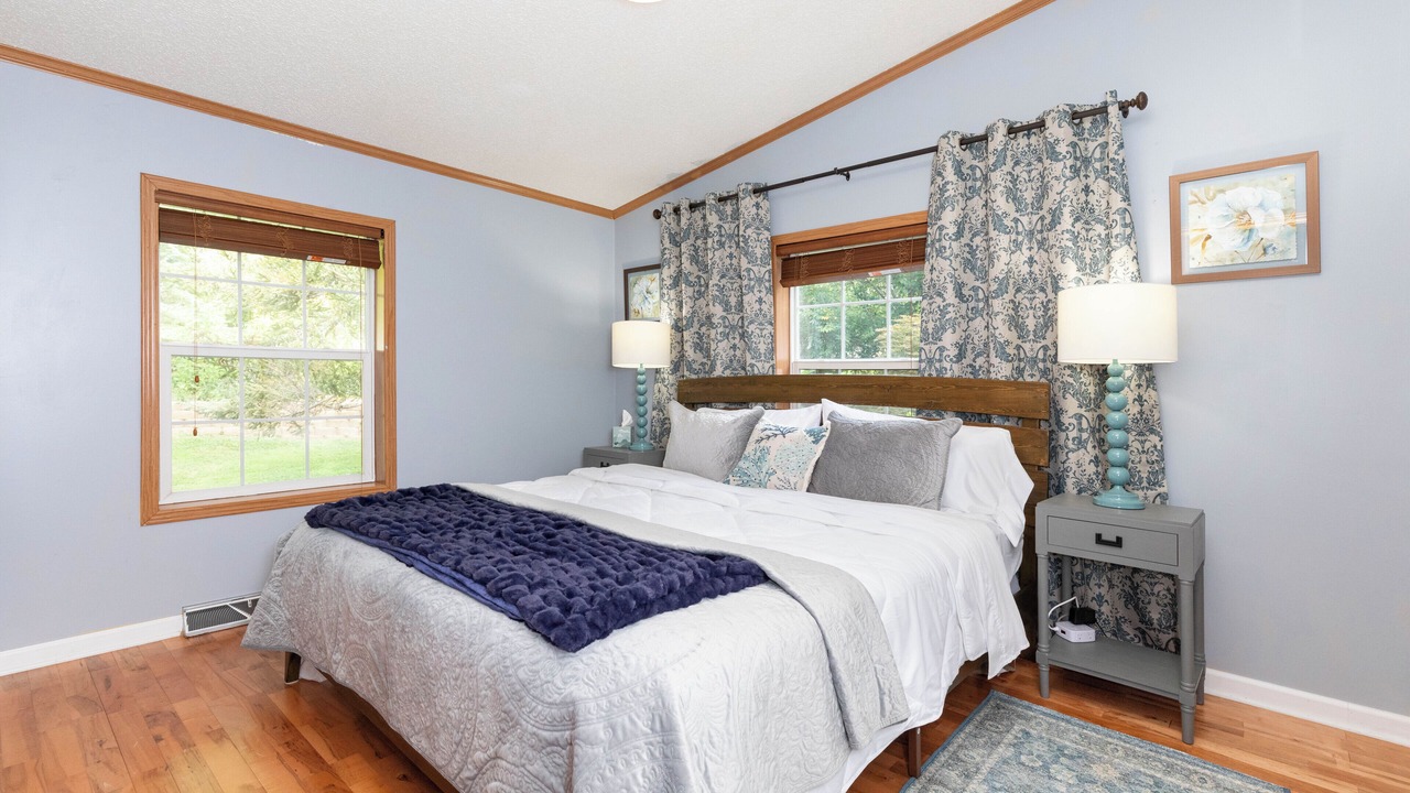 Photo of Bedroom in Sylva