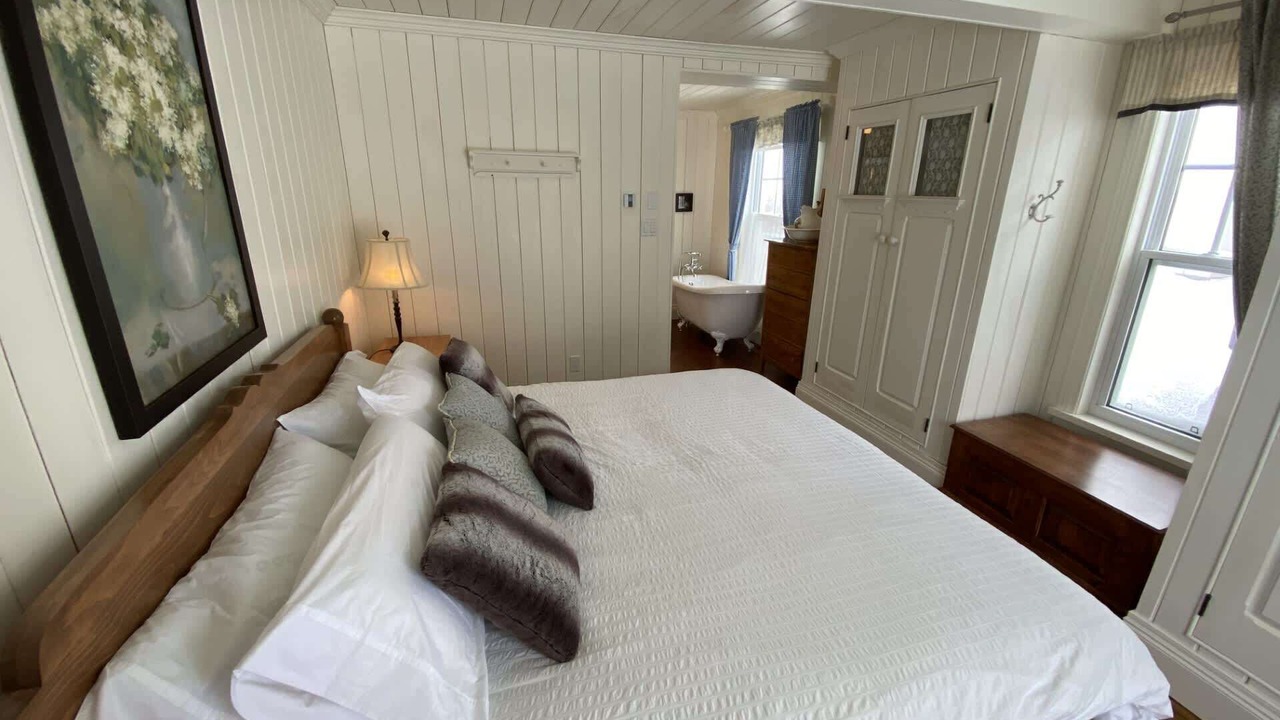 Photo of Bedroom in Riviere Du Loup