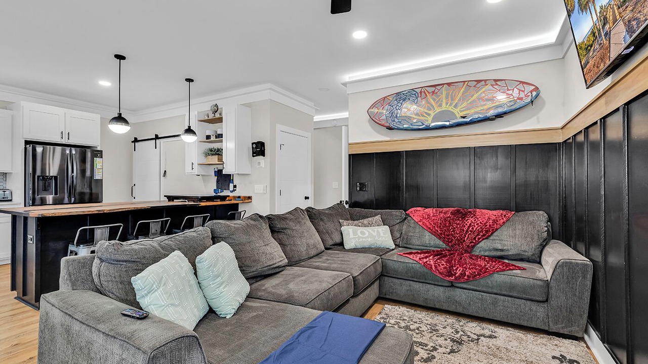 Photo of Livingroom in Surfside Beach