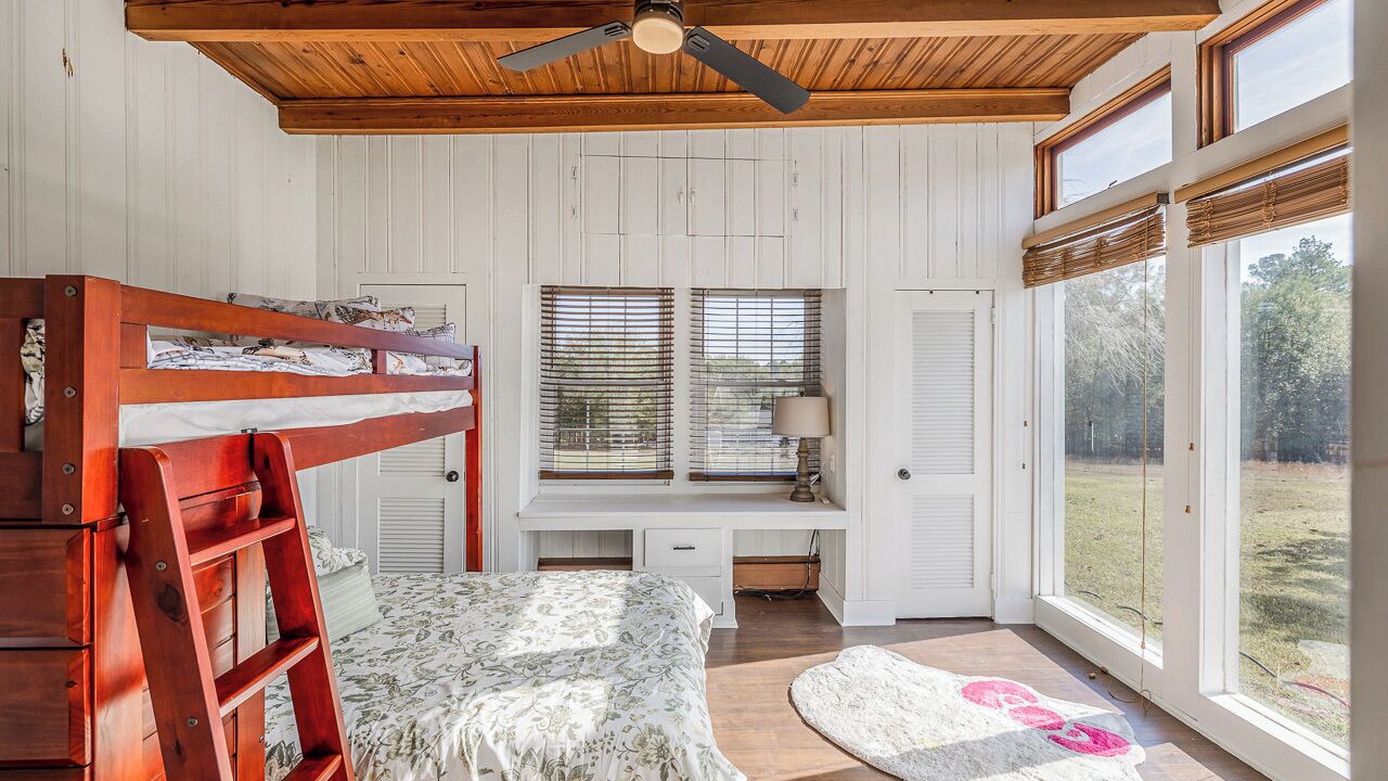 Photo of Bedroom in Conestee