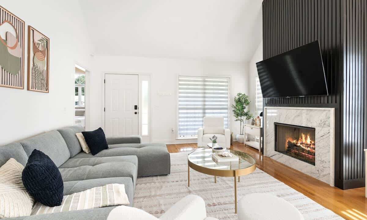 Photo of Livingroom in Simpsonville