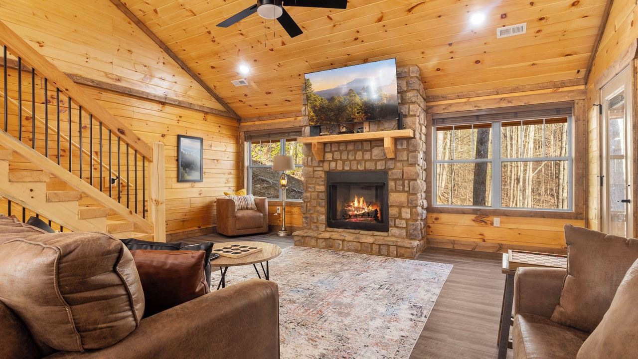 Photo of Livingroom in Black Bear Falls