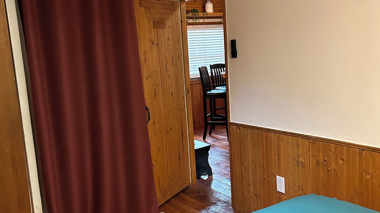 Photo of Bedroom in Port Franks