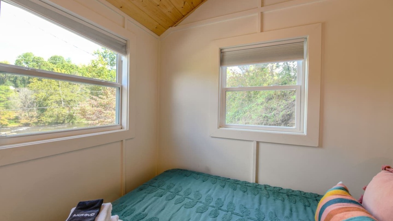Photo of Bedroom in Sylva