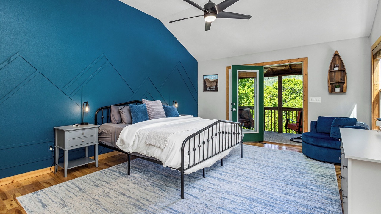 Photo of Bedroom in Blairsville