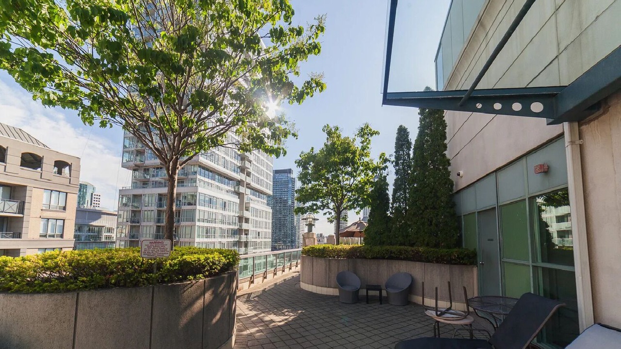 Photo of Patio Balcony in Downtown Toronto