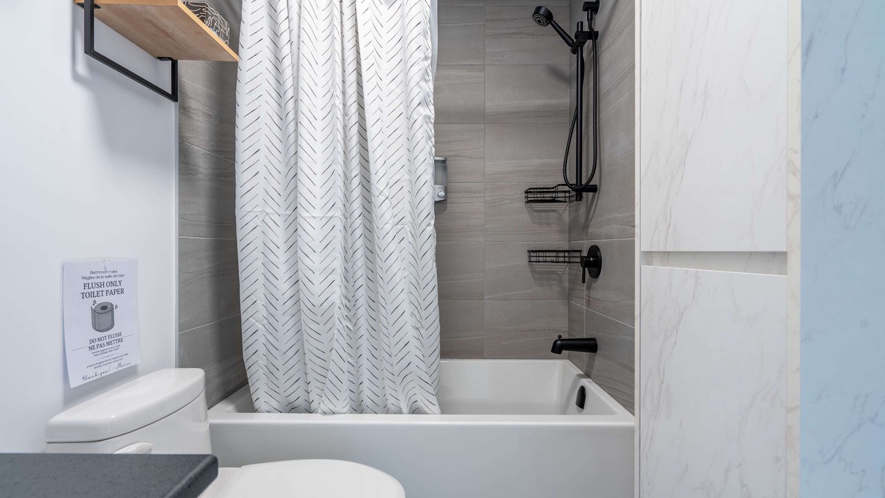 Photo of Bathroom in Saint Come